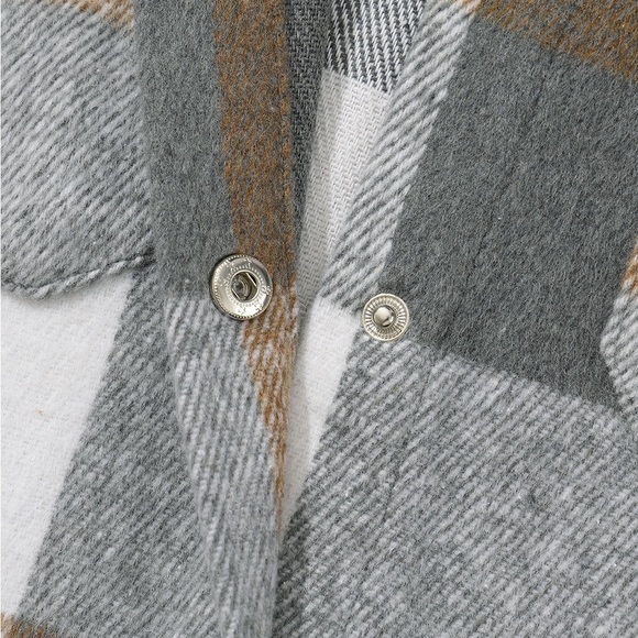 Plaid Shacket - Picture 4 of 4